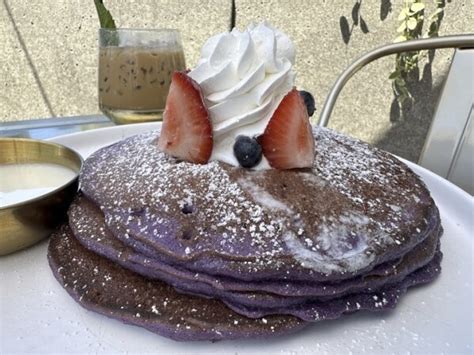 luzon restaurants|Pancakes, meet pandan. Asian American restaurants add unique .